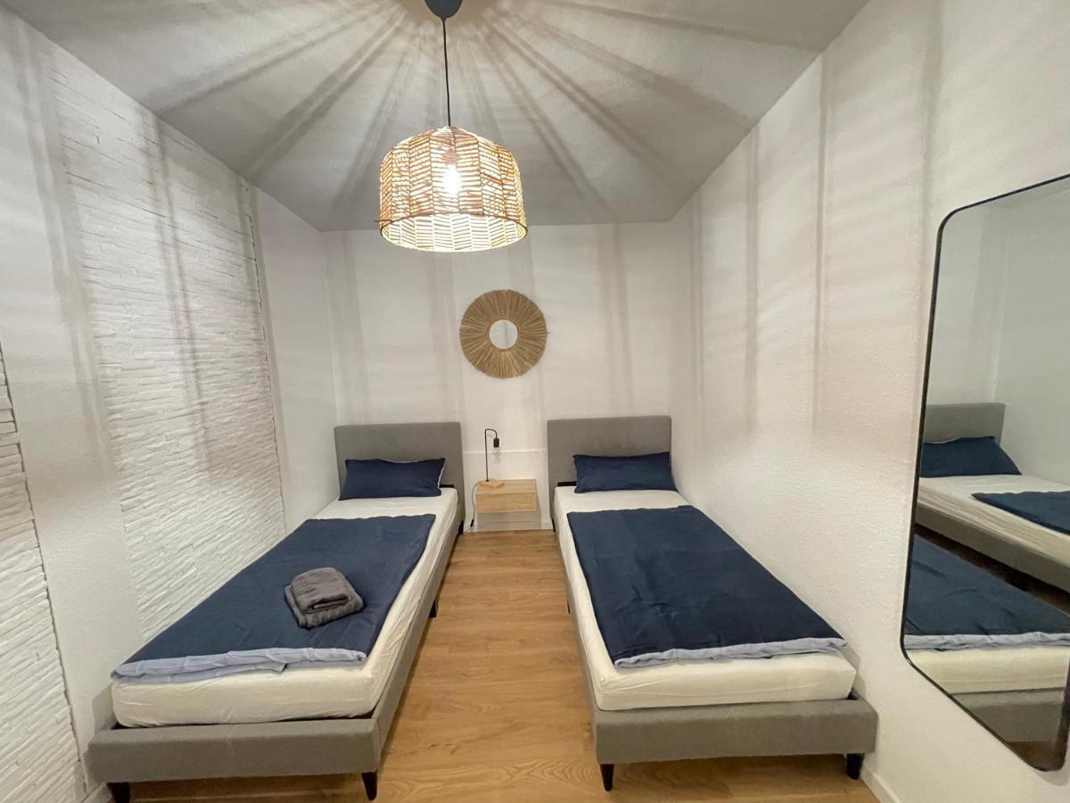 150Qm - 5 Rooms - Free Parking - Mallibase Apartments 하노버 외부 사진